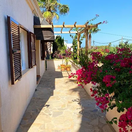 Casa Fina Emilia Holiday home *